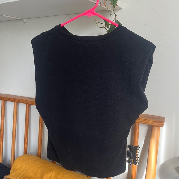 Modern Citizen black sweater vest - Picture 2 of 3